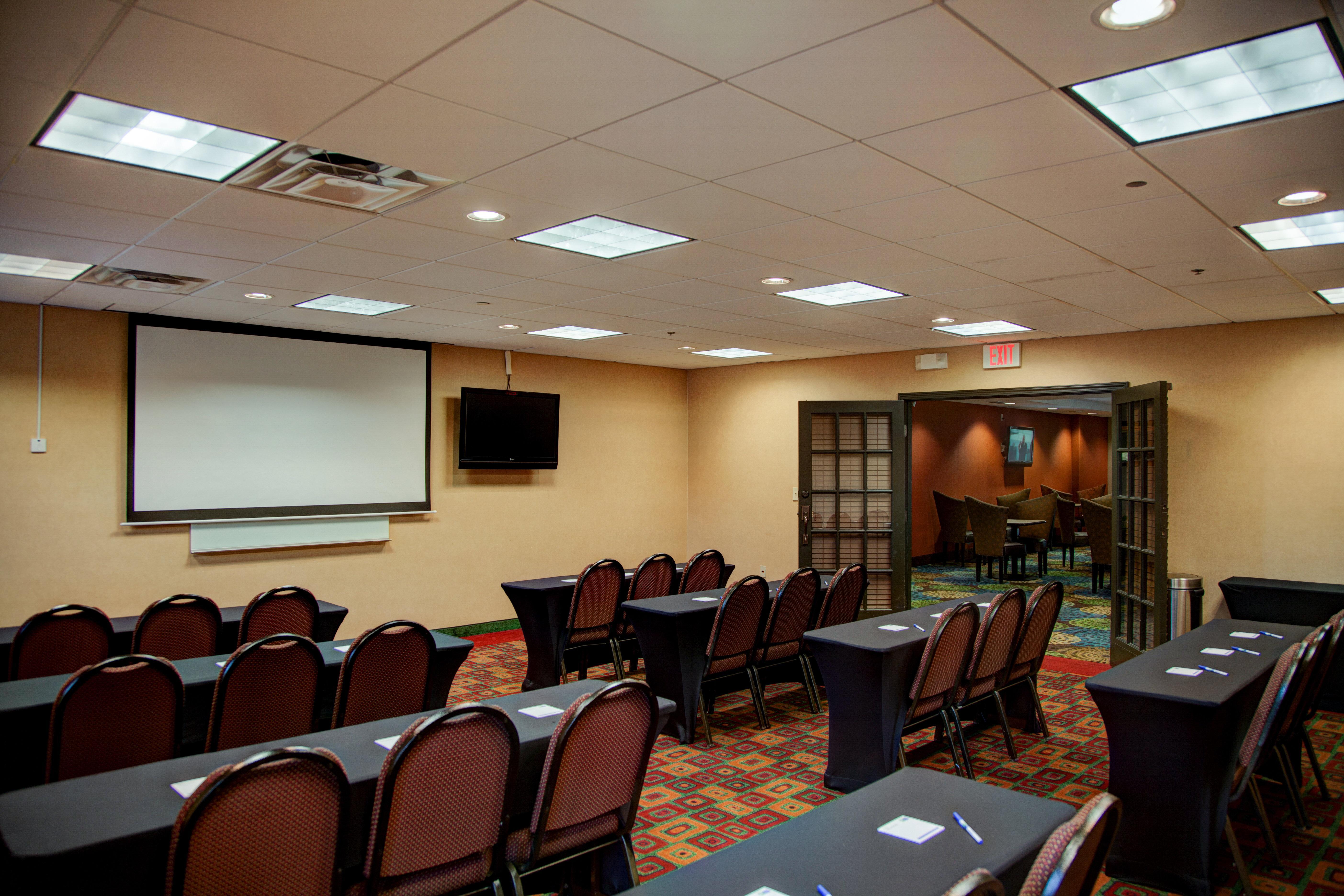 Holiday Inn Express Tyler South By Ihg Exterior foto